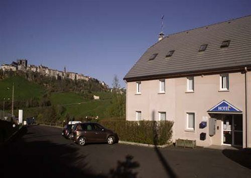 Brit Hotel Essentiel Saint-Flour Bagian luar foto