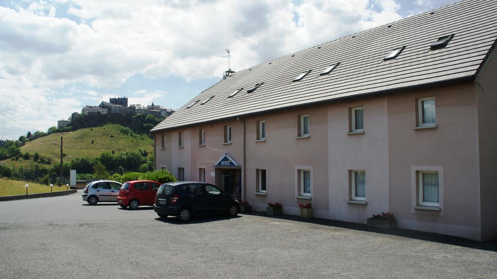 Brit Hotel Essentiel Saint-Flour Bagian luar foto